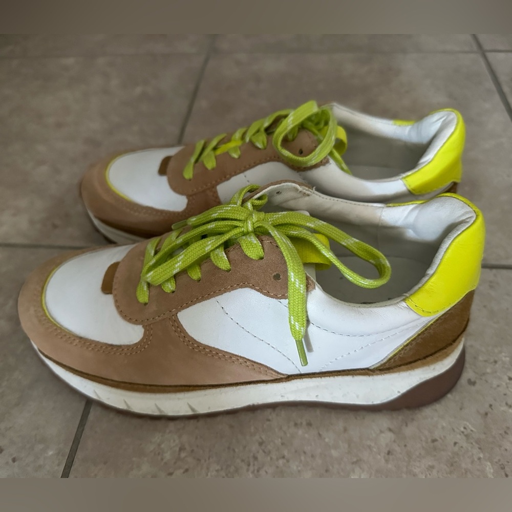 Kickoff Trainer Sneakers in Leather and Suede